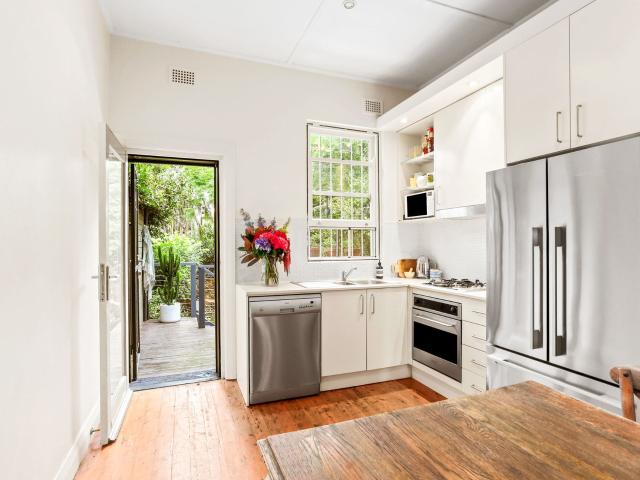 4/144 hall street, bondi beach