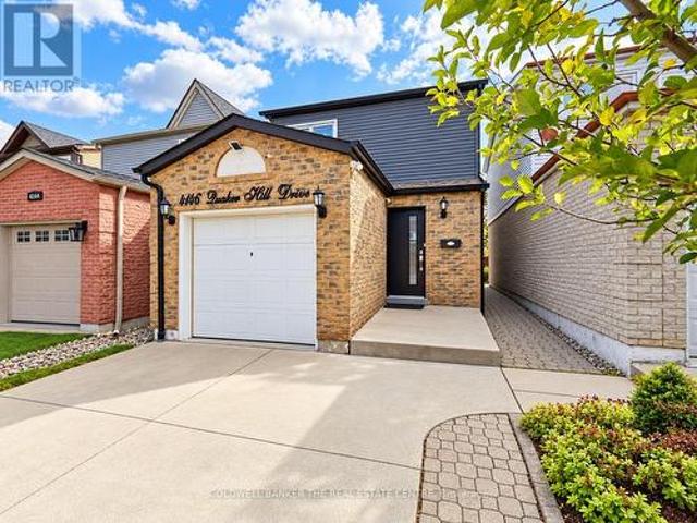 4146 Quaker Hill Drive, Mississauga, ON, L5C 3M3 house for sale | Listing ID W14103 | Royal LePage