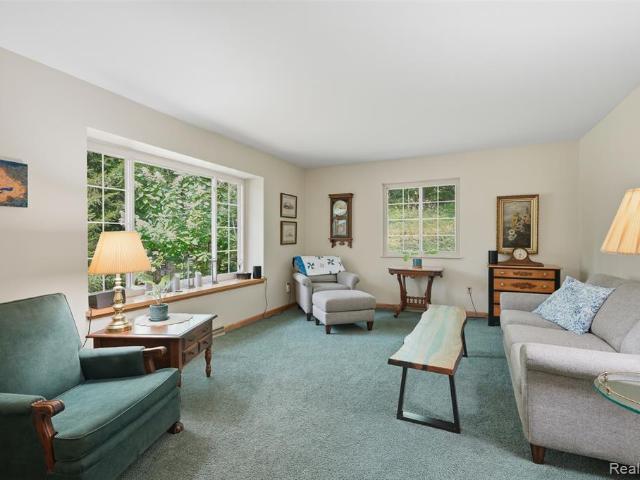 4146 Timberview Drive