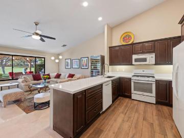 41419 W Woodhaven Drive W