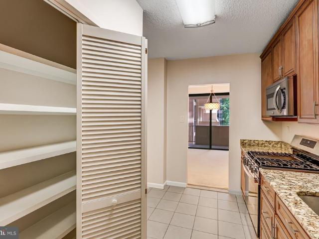 4141 Henderson Road N # 303