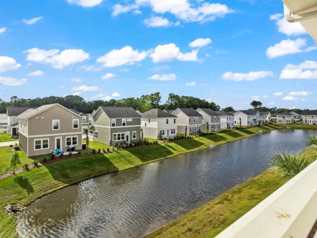 4142 Hibiscus Dr. 302
