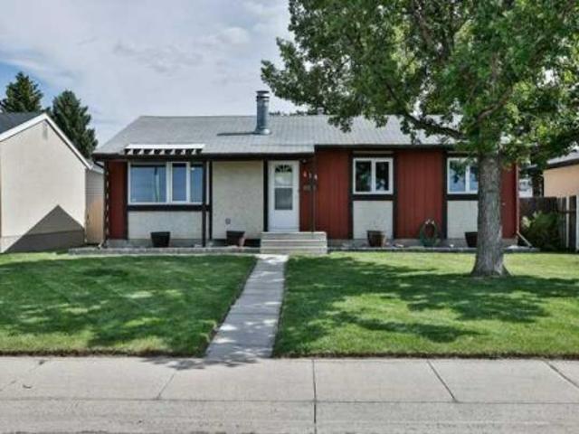 414 12 Avenue North, Lethbridge, AB, T1H 1P3 house for sale | Listing ID A2320 | Royal LePage