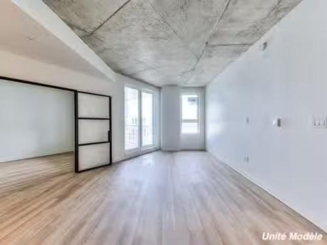 414 515 Rue Des Marronniers, Candiac, QC, J5R 0T5 condo for.