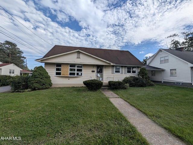 414 Beech St, Hollidaysburg, PA 16648