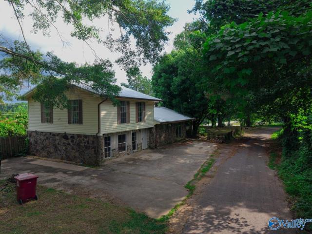 414 Buckhorn Trail