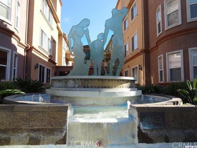 414 E Valencia Avenue #111, Burbank, US, CA