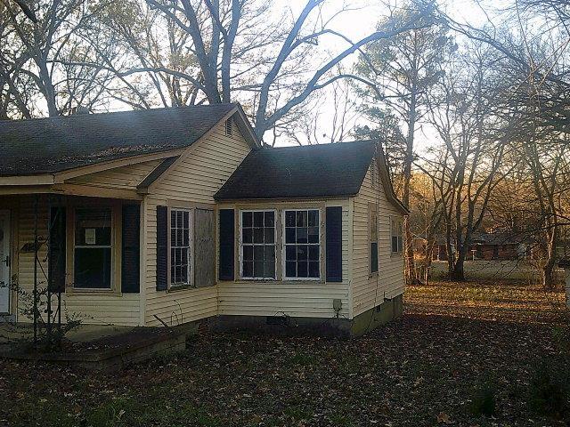 414 hyde park cir