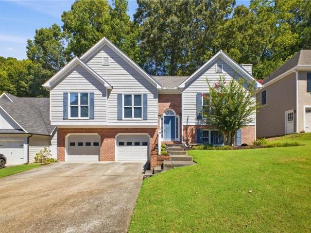 414 Middle Valley Lane