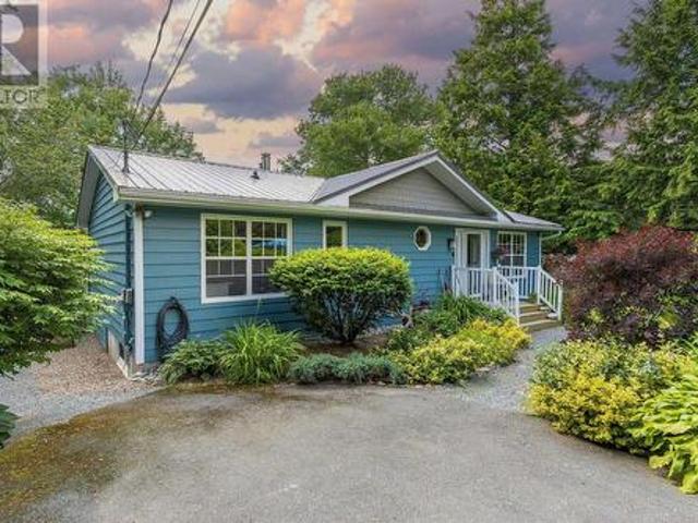 414 Ponderosa Drive, Lake Echo, NS, B3E 1A2 Luxury House for sale | Listing ID 202617 | Royal LePage Carriage Trade Luxury Properties