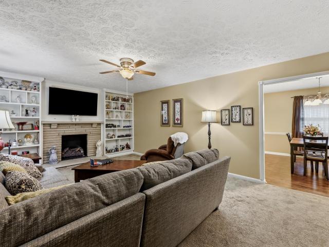 414 Wallace Court