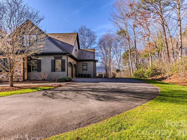 414 Trails End