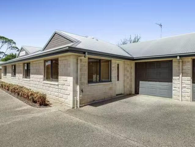 4/14 Uniplaza Court, Kearneys Spring, QLD 4350