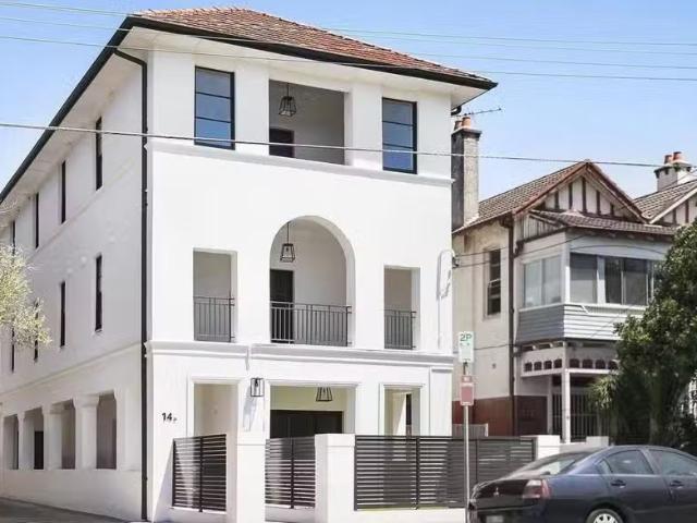 4/14A Carr Street, Coogee Apartment for rent Listed by Thiya.