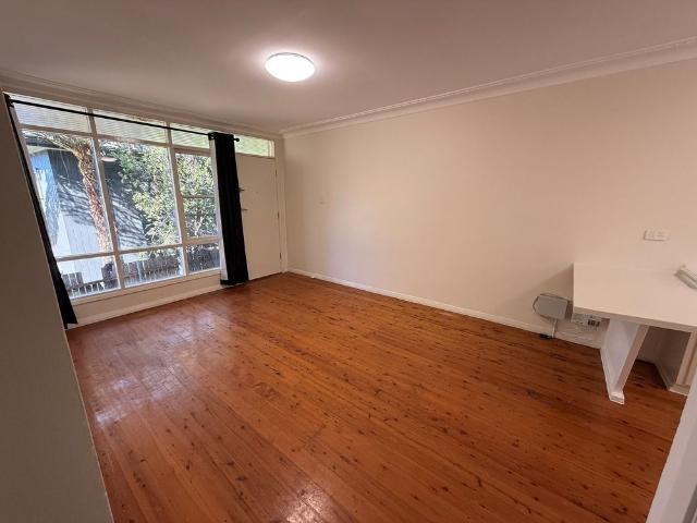 4/154 Mount Keira Rd