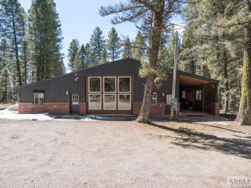4154 Pine Crest Dr, Island Park, ID 83429 | MLS #2185
