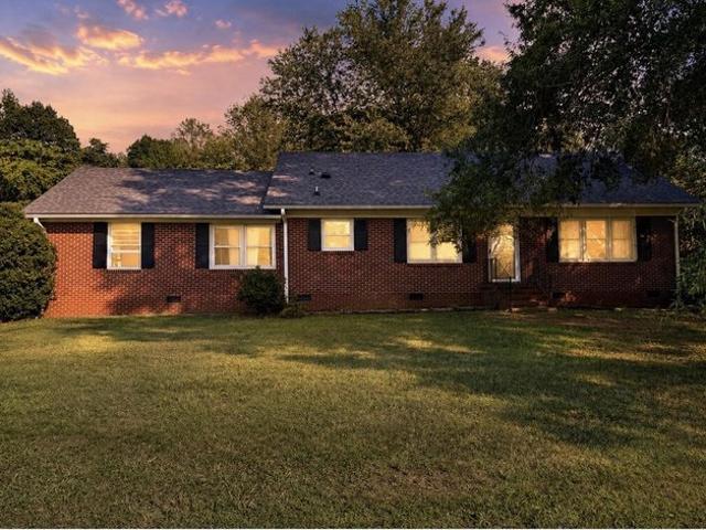 4157 Huell Matthews Hwy, South Boston, VA 24592