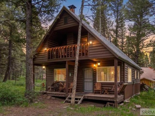 4158 Beaver Springs Rd, Island Park, ID 83429
