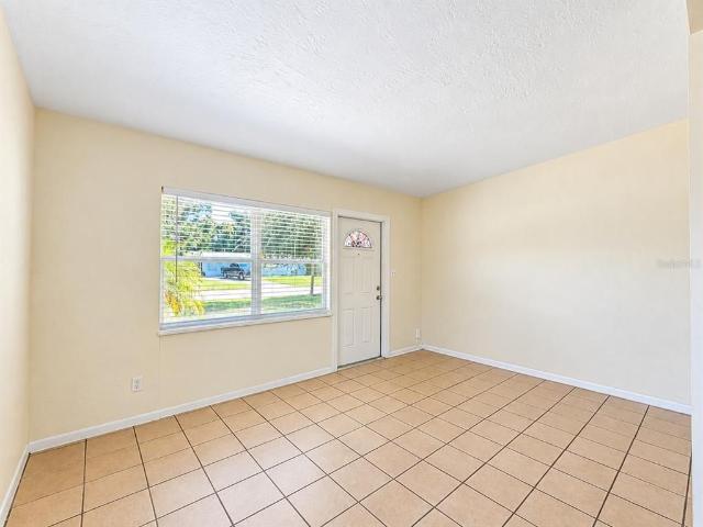 4151 Neptune Drive SE, St Petersburg, US, FL