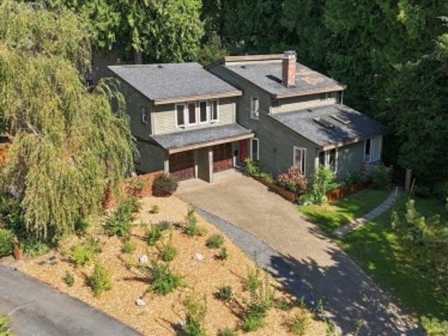 4151 Fircrest Place, North Vancouver, BC, V7K 3A2 house for sale | Listing ID R3168 | Royal LePage