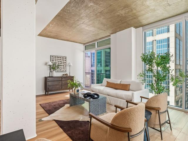 415 Church St # 1801