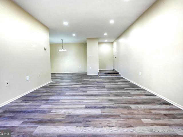 415 Christopher Avenue # 11