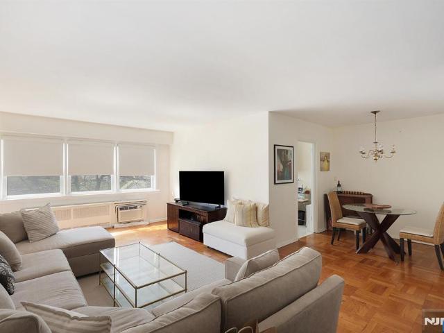 415 Claremont Avenue # C001D