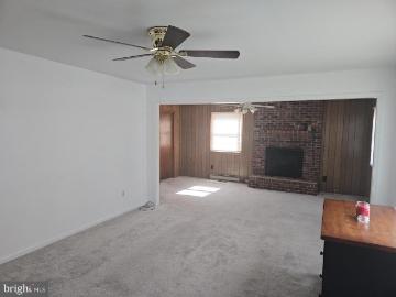415 Beaglin Park Drive