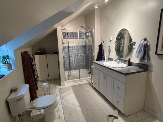 415 Lisgar — 3 Bedroom