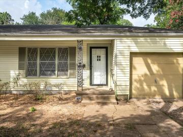 415 Maple Dr, Terrell, TX 75160 | MLS #20995