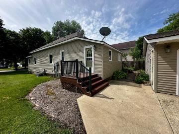 415 N 6th Street