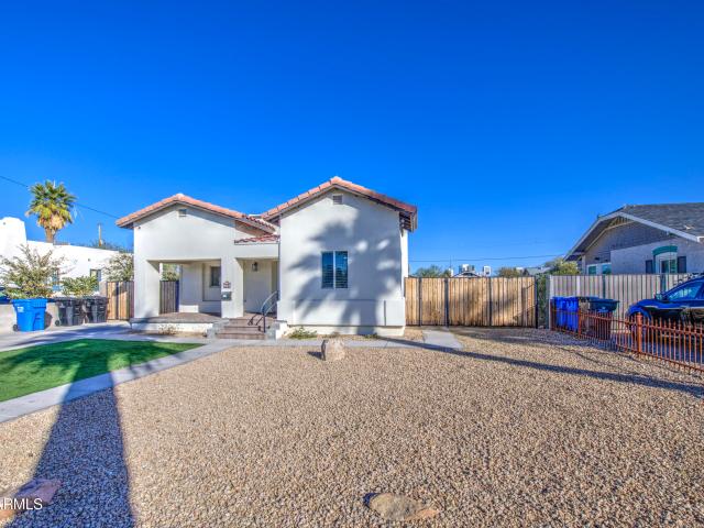 415 N 17TH Drive