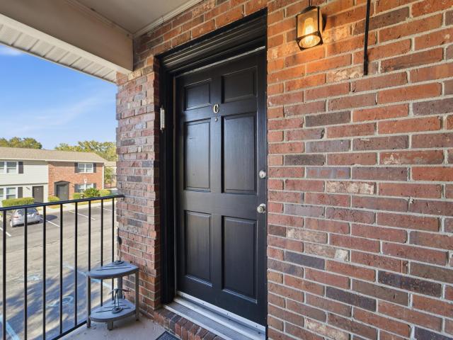 415 Parkdale Drive 2c