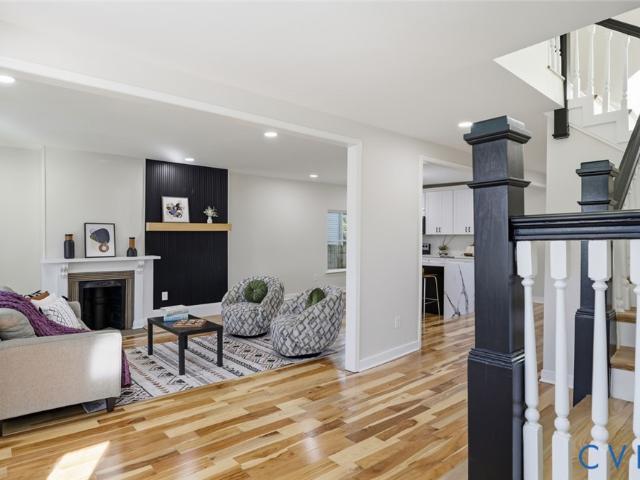 415 W 24th Street