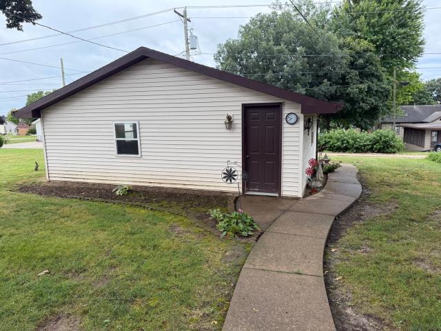 415 W Minnesota Street