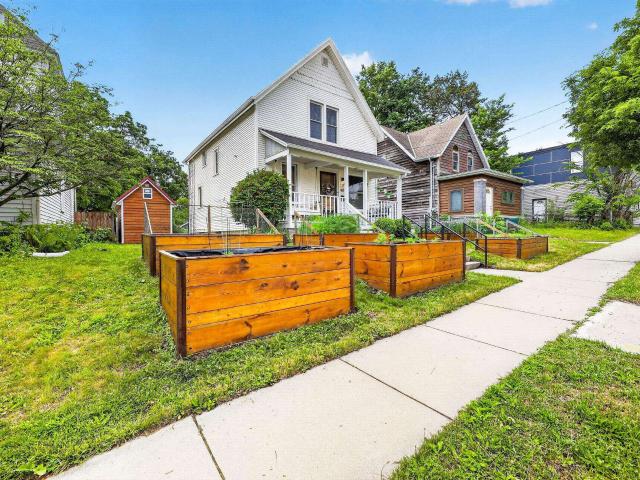 415 W Olin Avenue