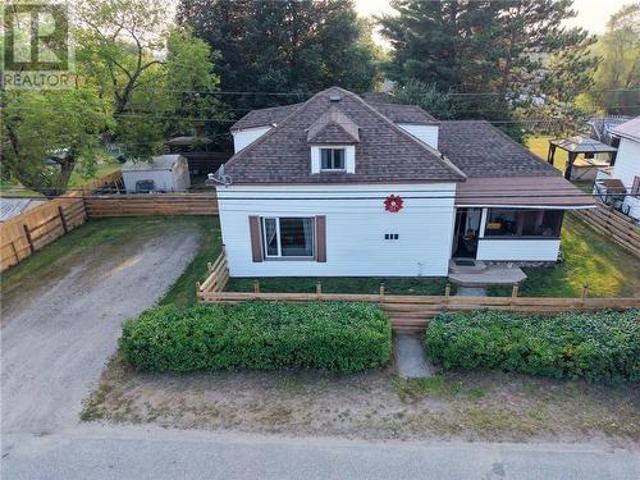 415 Wood Street, Espanola, ON, P5E 1M5 house for sale | Listing ID 2129 | Royal LePage