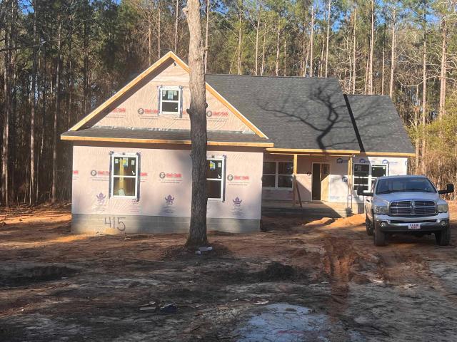415 Woodridge Lane