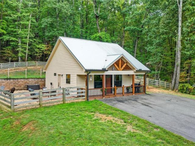 415 Woods Road