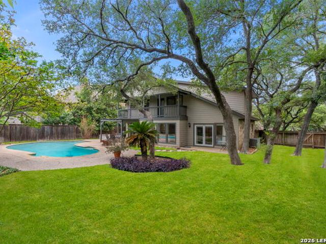 415 Woodway Forest Dr