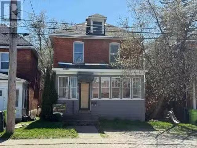 415 Wellington St E, Sault Ste. Marie, ON, P6A 2M1 house for.