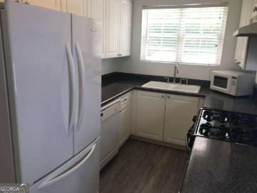 415 Willow Lane UNIT #2