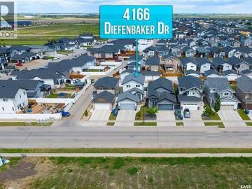 4166 Diefenbaker Drive, Saskatoon, SK, S7I 6W8 house for sale | Listing ID SK039946 | Royal LePage