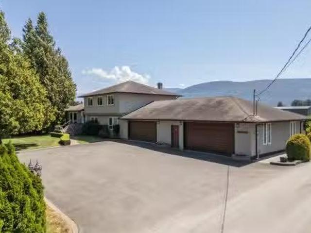 41670 South Sumas Road, Sardis Greendale, BC, V2R 4K6 hous.