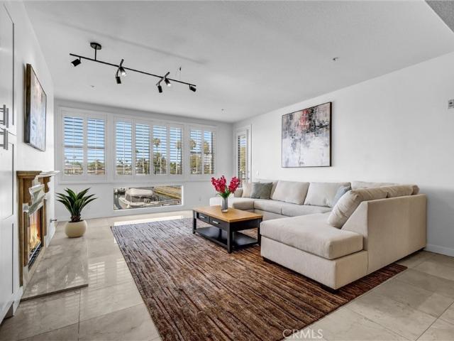 4167 Warner Avenue 105