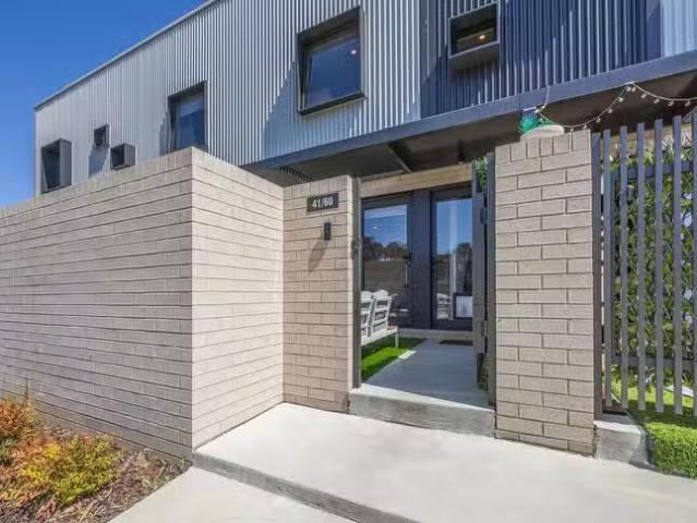 41/60 Kingsland Parade, Casey, ACT 2913