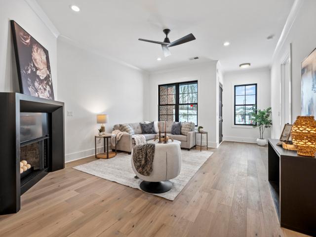 4161 Cocos Way
