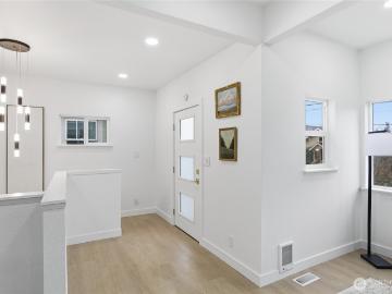 4161 41st Ave S, Seattle, WA 98118 | MLS #2528