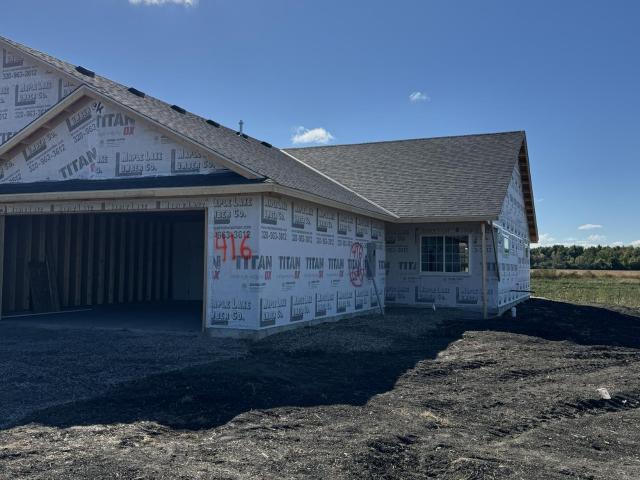 416 5th Street W