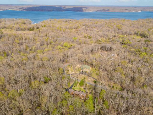416 Cliffwood Lane